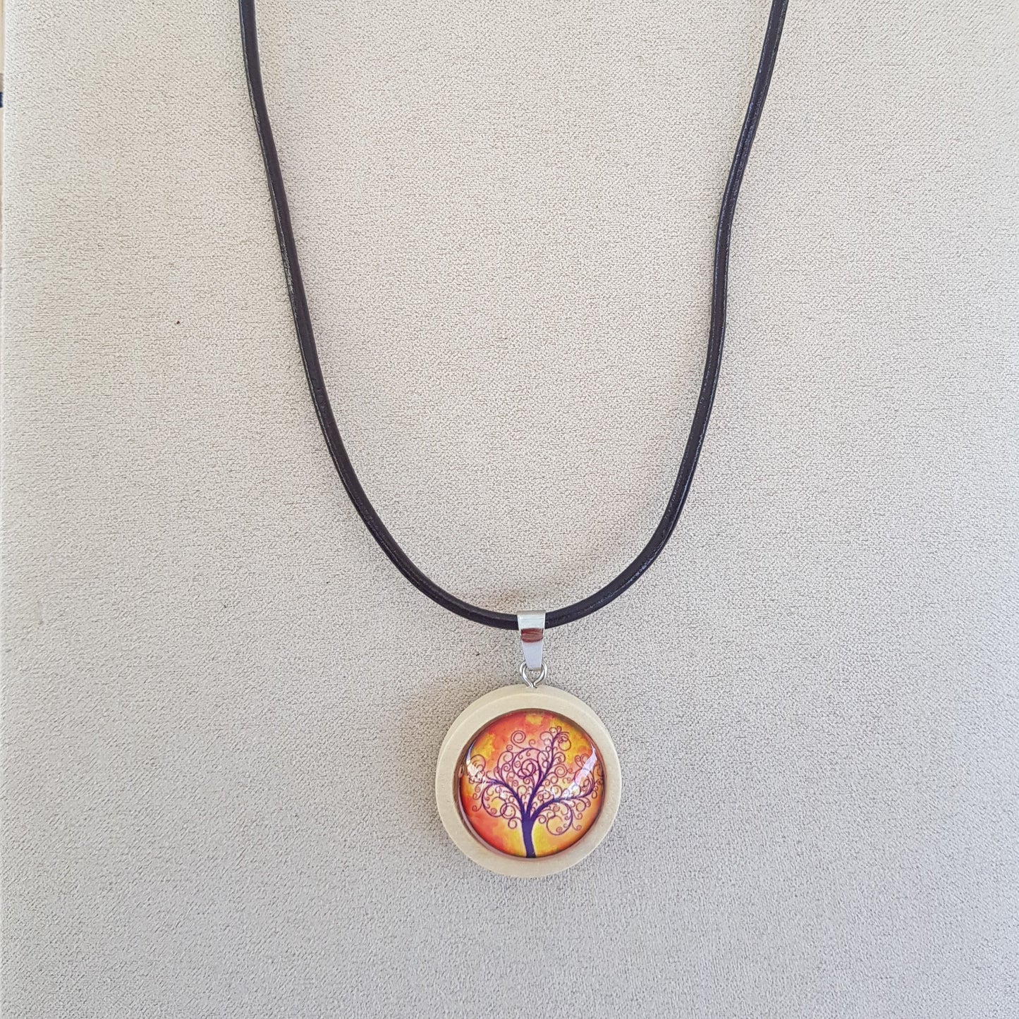 Collier Artisanal Prunier Cordon Cuir