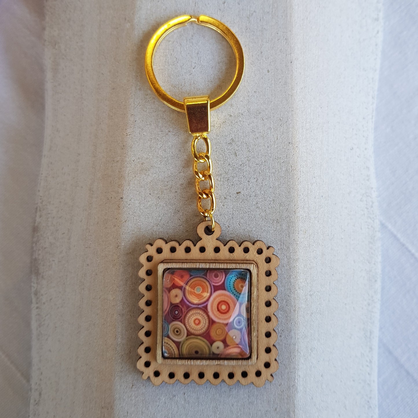 Porte - Clé Artisanal Baobab  Doré