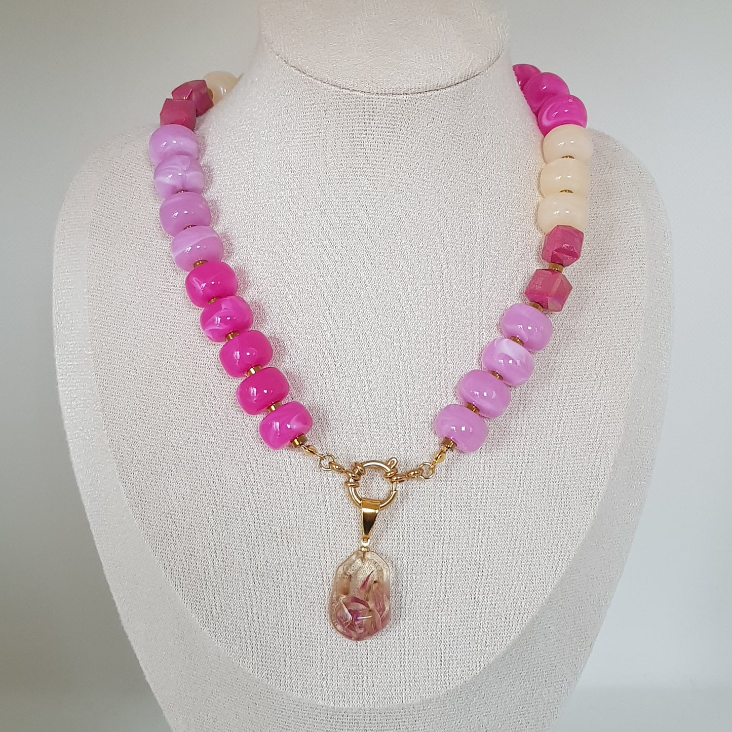 Collier Perle Artisanal Fleur